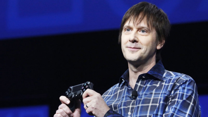 マーク・サーニー「PS4世代は少なくとも7年間は続く」